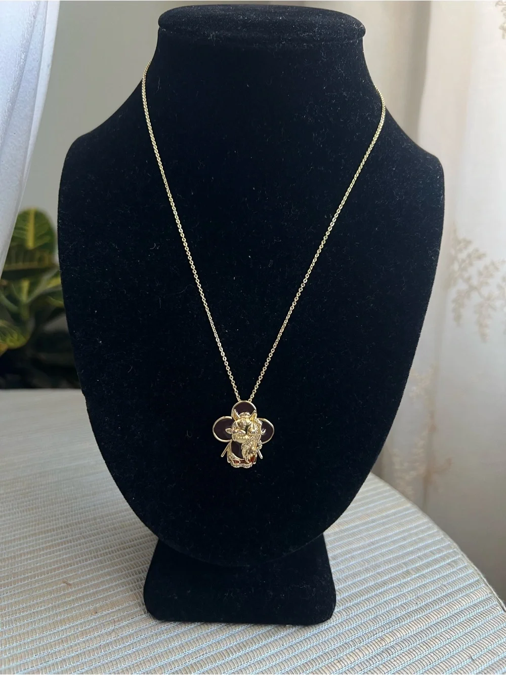 🩷- Gold and matron dragon  Floral Pendant Necklace